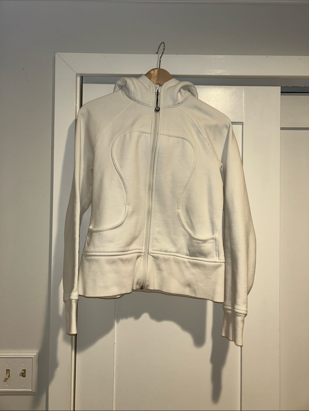 Lululemon Vintage Scuba Hoodie in White